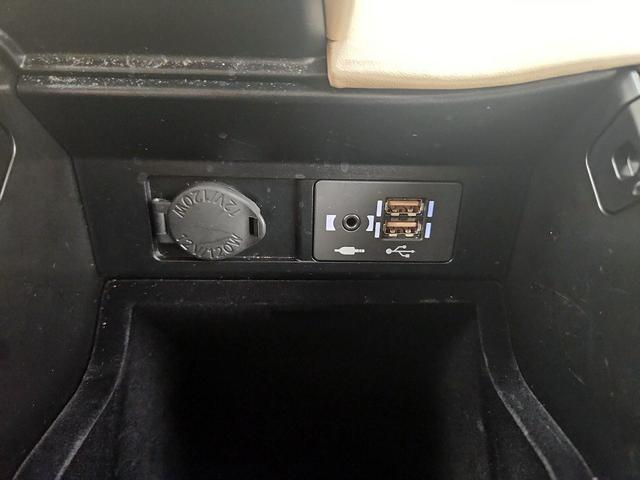 Photo of 2022 Black Lexus RX 350
