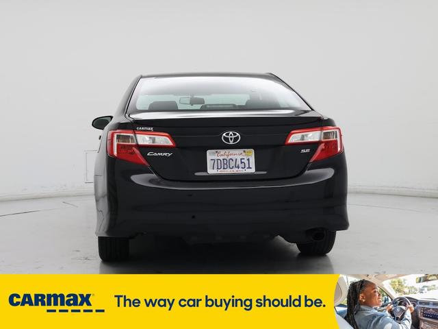 Photo of 2014 Black Toyota Camry