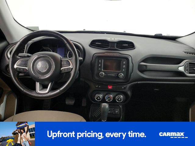 Photo of 2015 Black Jeep Renegade