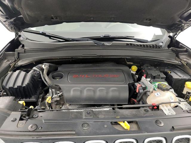 Photo of 2015 Black Jeep Renegade