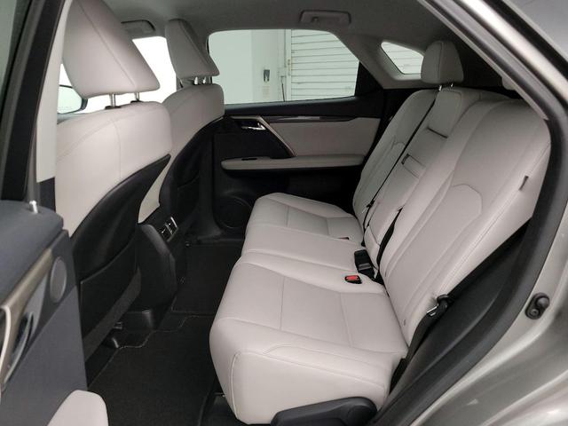 Photo of 2022 Gold Lexus RX 350