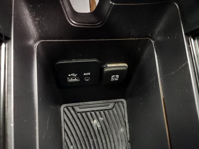 Photo of 2015 Gray Chrysler 200