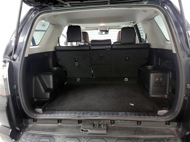 Photo of 2021 Black Toyota 4Runner