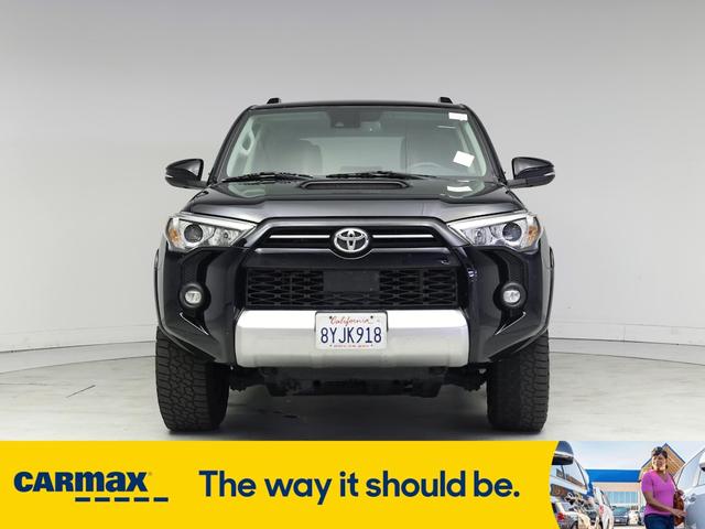 Photo of 2021 Black Toyota 4Runner