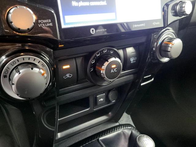 Photo of 2021 Black Toyota 4Runner
