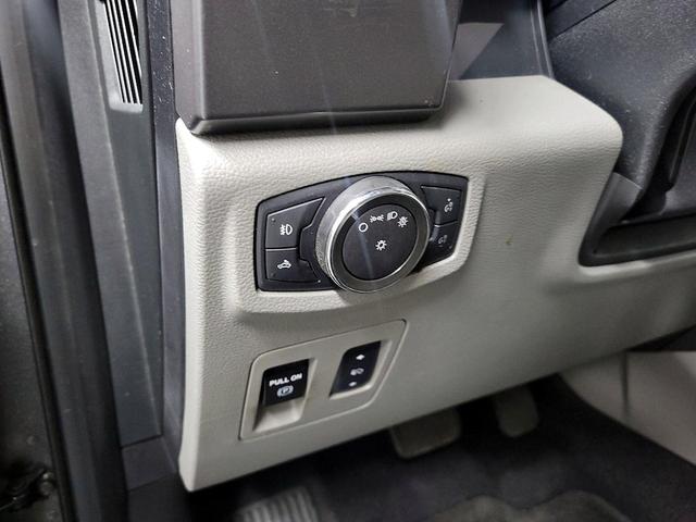 Photo of 2015 Gray Ford F-150