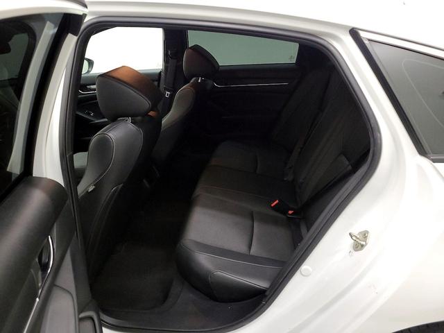 Photo of 2019 White Honda Accord