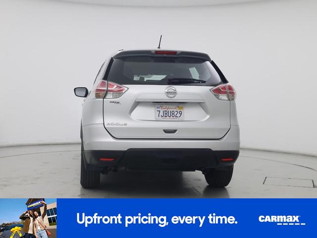 Photo of 2015 Silver Nissan Rogue