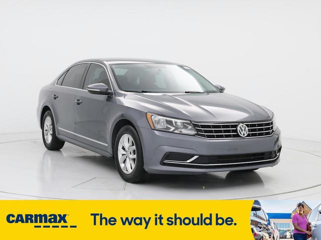 2017 Volkswagen Passat