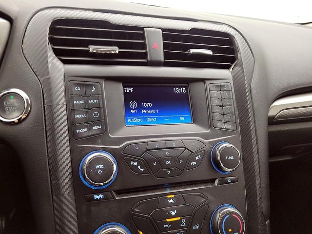 Photo of 2017 Gray Ford Fusion