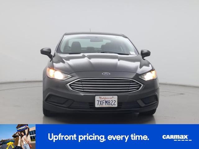 Photo of 2017 Gray Ford Fusion