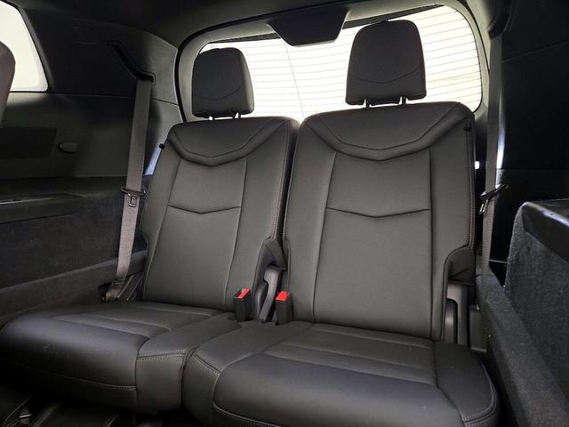 Photo of 2021 Silver Cadillac XT6