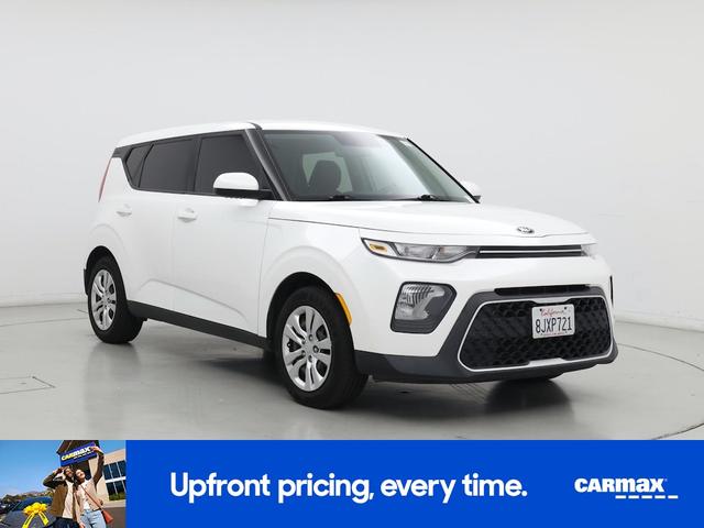 Photo of 2020 White Kia Soul