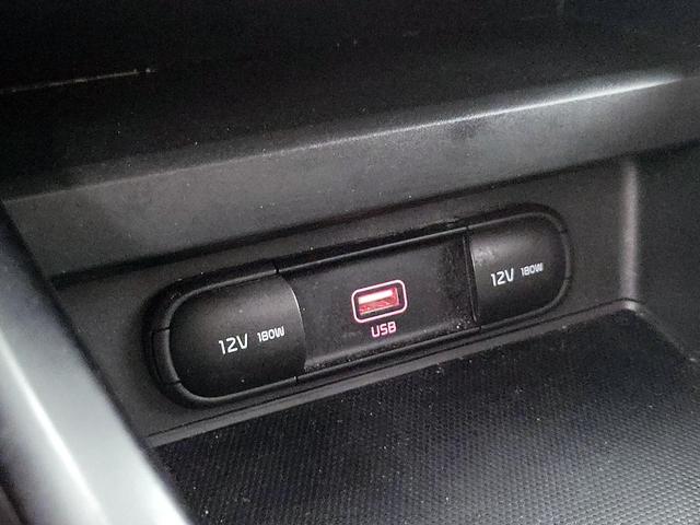 Photo of 2020 White Kia Soul