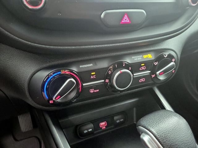 Photo of 2020 White Kia Soul