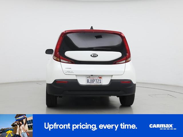 Photo of 2020 White Kia Soul