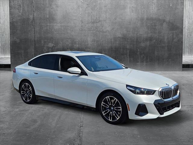 Photo of 2025 Mineral White Metallic BMW 530