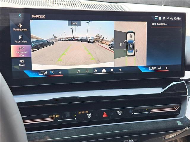 Photo of 2025 Mineral White Metallic BMW 530