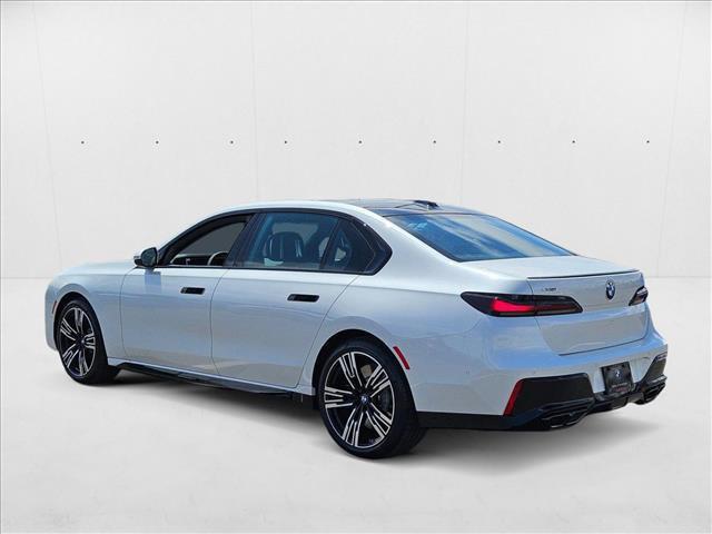 Photo of 2025 Mineral White Metallic BMW 760