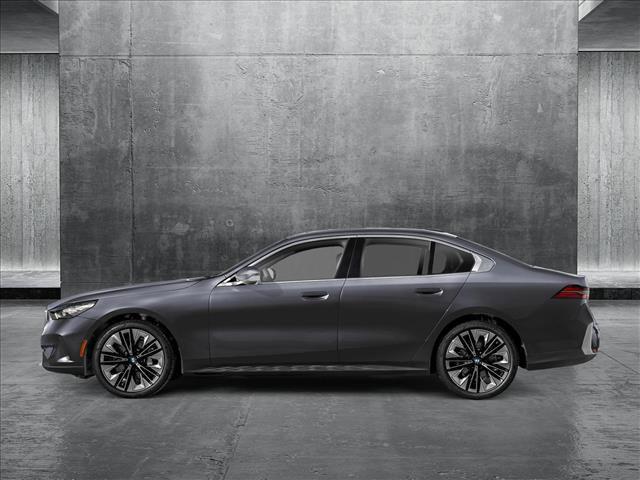 Photo of 2026 Dark Graphite Metallic BMW 530