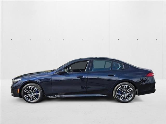 Photo of 2025 Carbon Black Metallic BMW 530