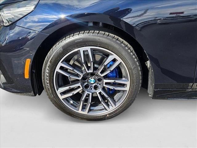 Photo of 2025 Carbon Black Metallic BMW 530