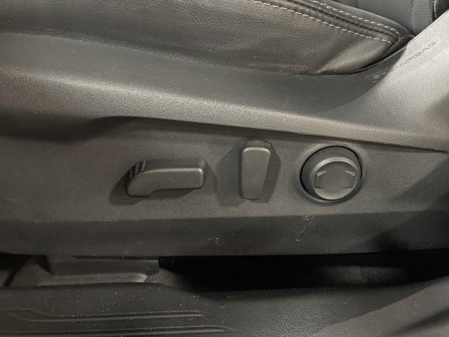 Photo of 2022 Crystal White Pearl Subaru Outback