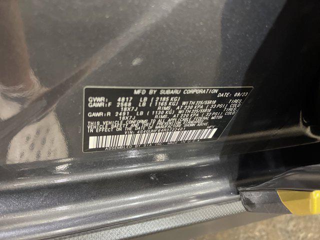 Photo of 2024 Magnetite Gray Metallic Subaru Crosstrek
