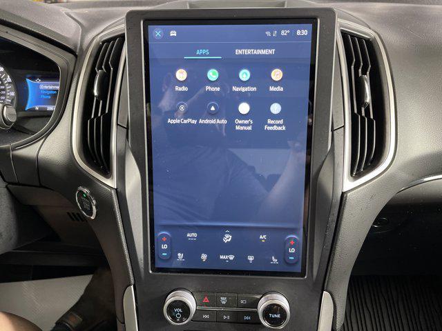 Photo of 2022 Agate Black Metallic Ford Edge