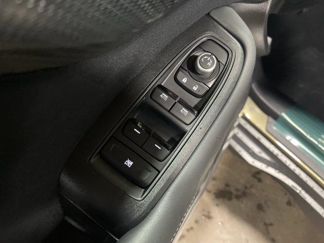 Photo of 2025 Autumn Green Metallic Subaru Outback