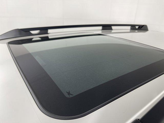 Photo of 2025 Crystal White Pearl Subaru Forester