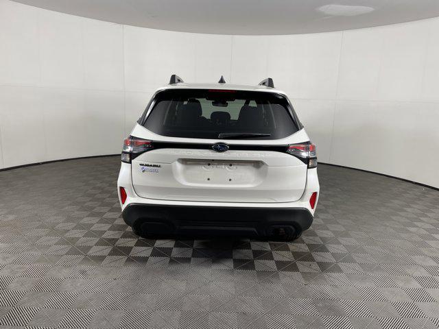 Photo of 2025 Crystal White Pearl Subaru Forester