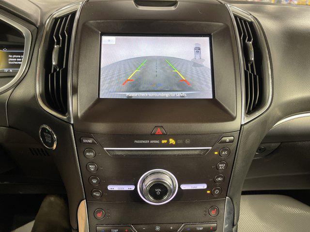 Photo of 2019 Ingot Silver Metallic Ford Edge