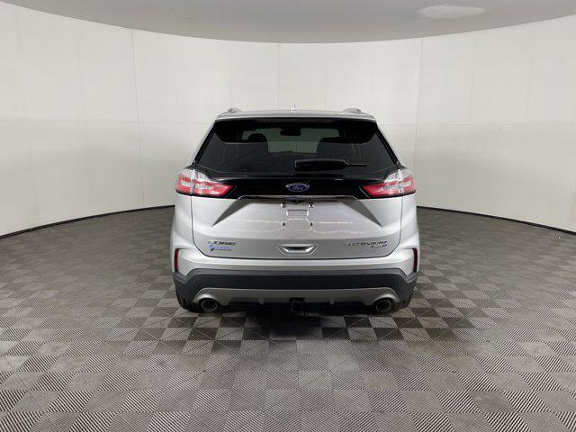 Photo of 2019 Ingot Silver Metallic Ford Edge