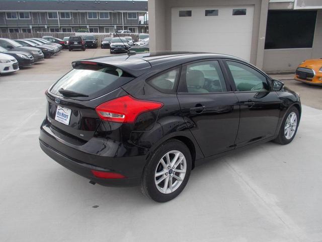 Photo of 2015 Tuxedo Black Ford Focus
