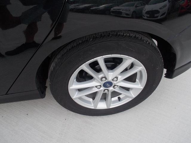 Photo of 2015 Tuxedo Black Ford Focus