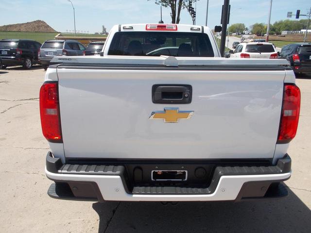 Photo of 2020 Summit White Chevrolet Colorado