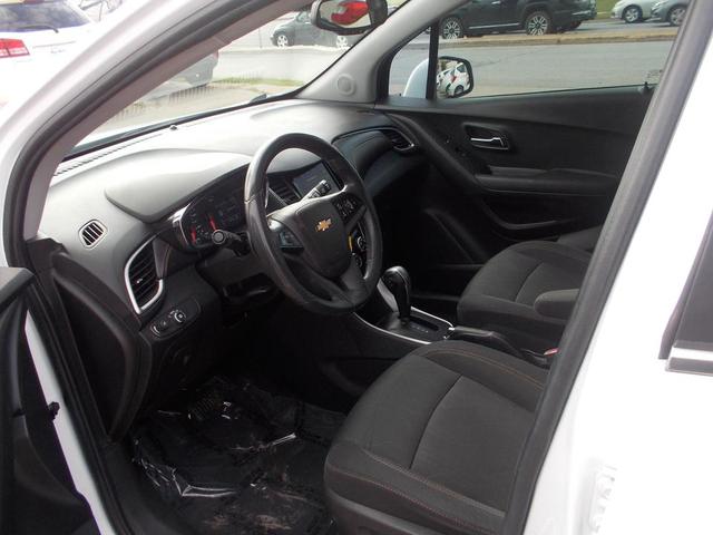 Photo of 2020 Summit White Chevrolet Trax