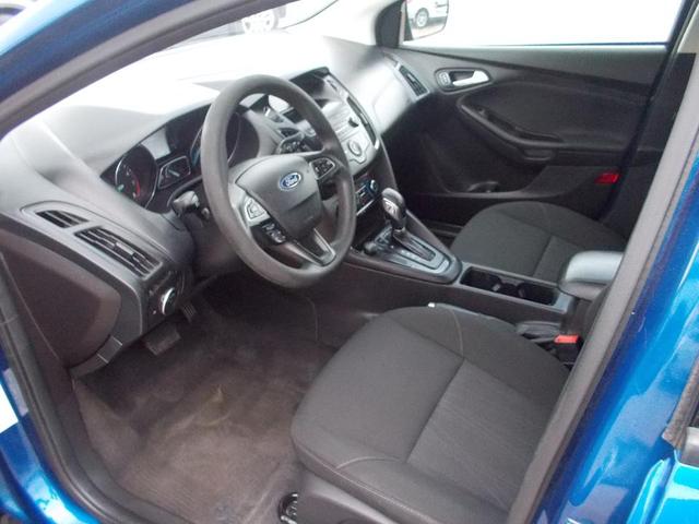 Photo of 2018 Lightning Blue Metallic Ford Focus