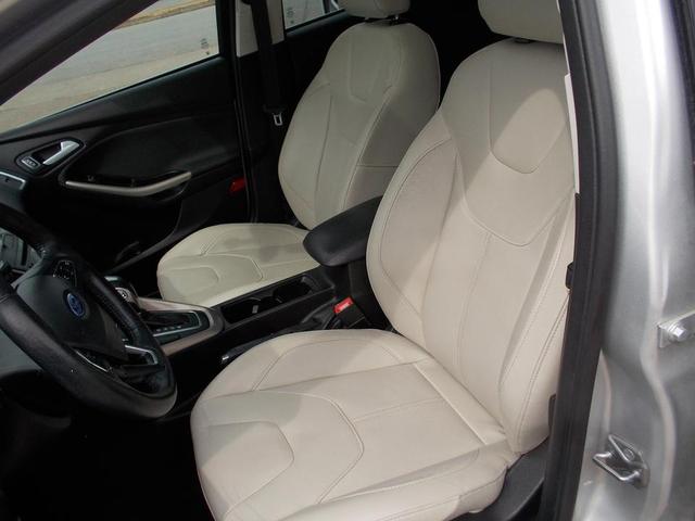 Photo of 2017 Ingot Silver Metallic Ford Focus