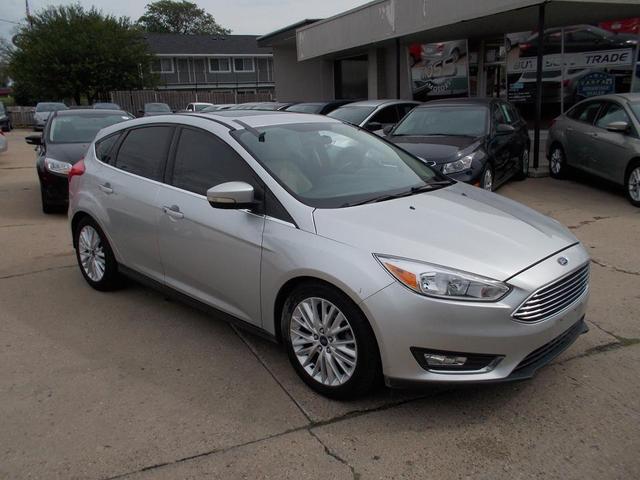 Photo of 2017 Ingot Silver Metallic Ford Focus