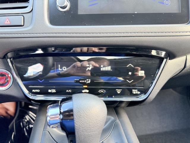 Photo of 2022 Aegean Blue Metallic Honda HR-V
