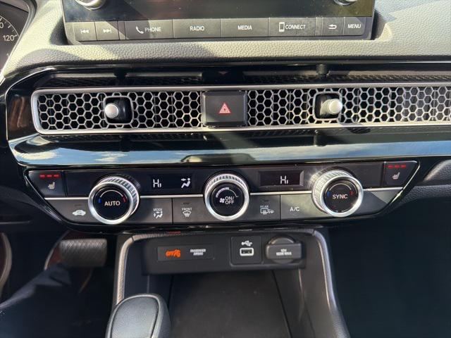 Photo of 2022 Gray Honda Civic
