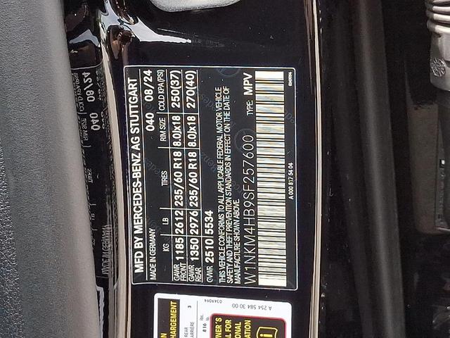 Photo of 2025 Black Mercedes-Benz GLC 300
