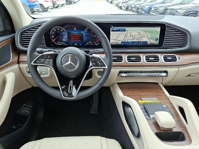 Photo of 2025 Polar White Mercedes-Benz GLE 450e