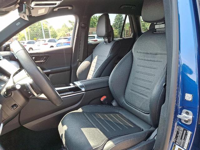 Photo of 2025 Starling Blue Metallic Mercedes-Benz GLC 300