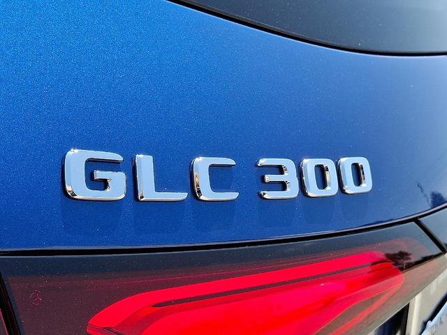 Photo of 2025 Starling Blue Metallic Mercedes-Benz GLC 300