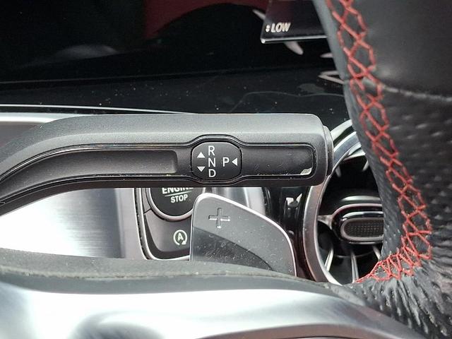 Photo of 2022 Patagonia Red Metallic Mercedes-Benz GLB 250
