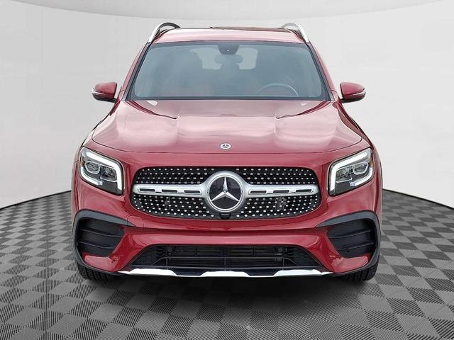 Photo of 2022 Patagonia Red Metallic Mercedes-Benz GLB 250
