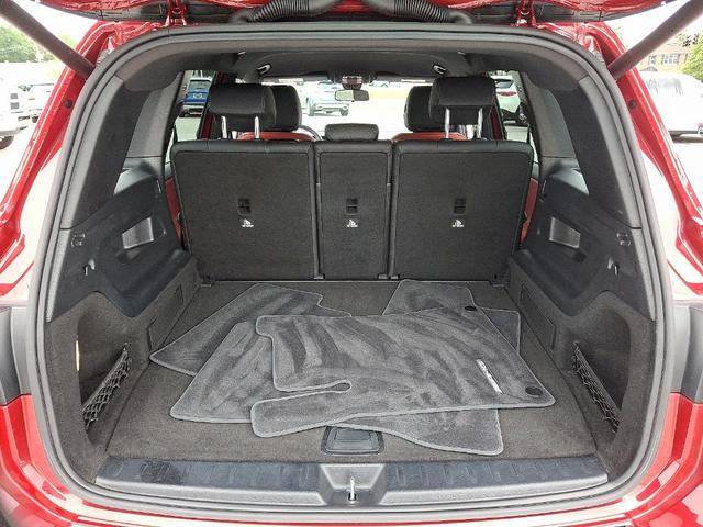 Photo of 2022 Patagonia Red Metallic Mercedes-Benz GLB 250